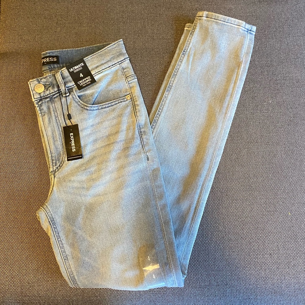 High Rise Cropped Legging